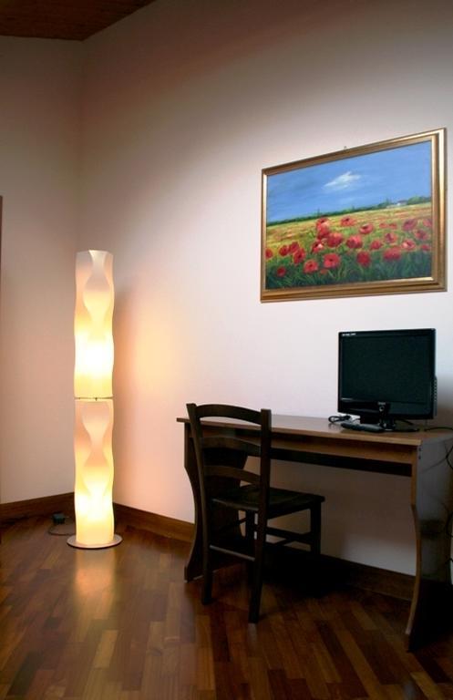 I Cento Campanili Apartment Ачиреале Екстериор снимка